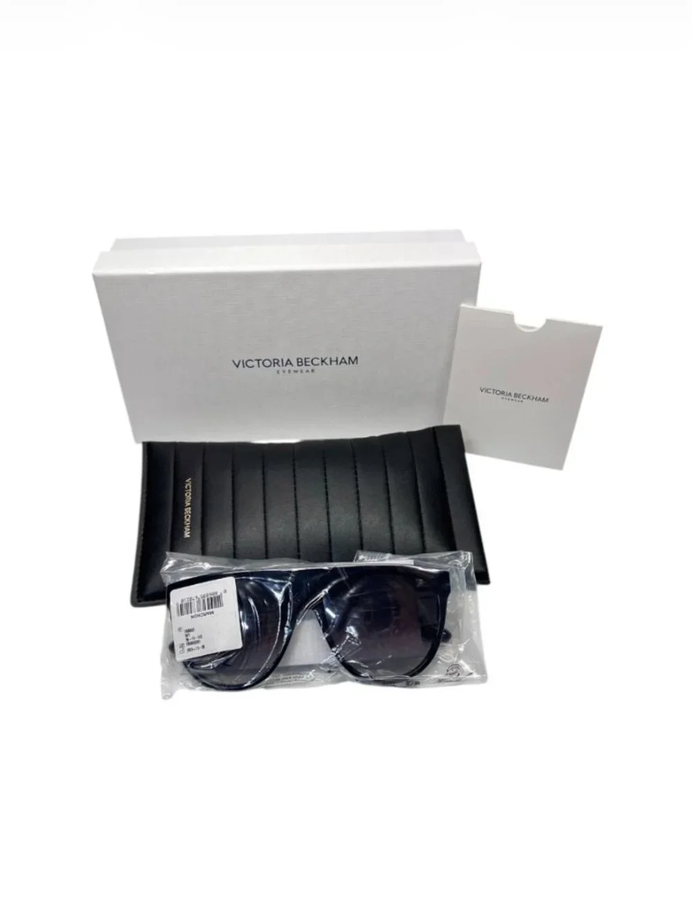 Victoria Beckham Flat Top Aviator Sunglasses| Black